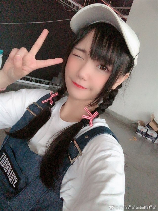 滬上coser凳貓貓