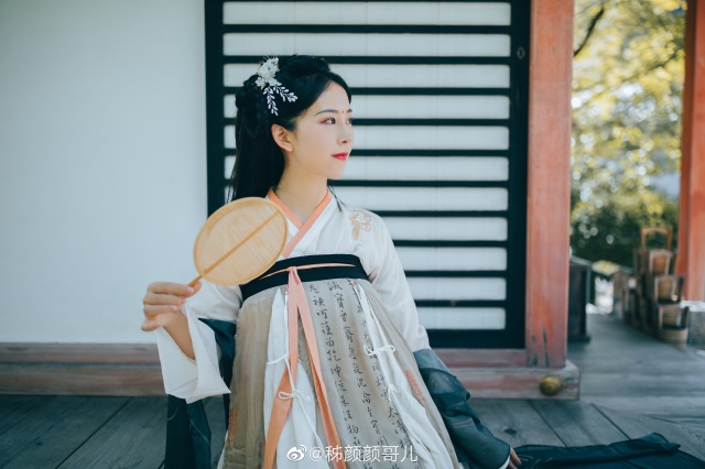 廈門代言人coser秭顏